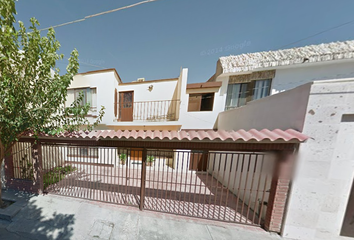 Casa en  Francisco Allen 225, Nueva Los Ángeles, 27140 Torreón, Coahuila De Zaragoza, México