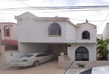 Casa en  Paseo De Las Gardenias, Residencial San Patricio, Saltillo, Coahuila De Zaragoza, México