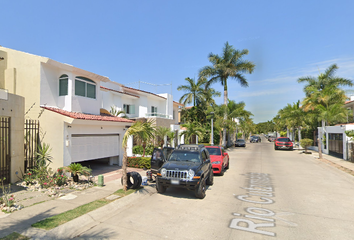 Casa en  Residencial Fluvial Vallarta, Puerto Vallarta