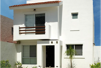 Casa en condominio en  Real Almena, Avenida Tikal Sm 40, Cancún, Quintana Roo, México