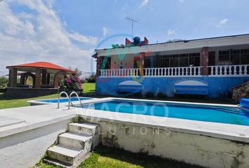 Quinta en  Fraccionamiento Paraíso Tlahuica, Morelos, México