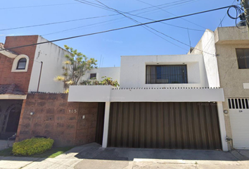 Casa en  Valle De Bravo, Valle Del Campestre, León, Guanajuato, México