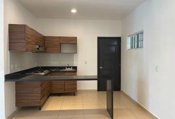 Departamento en  Selvanova Residencial Coto 6, Calle Flor De Almendros, Playa Del Carmen, Quintana Roo, México