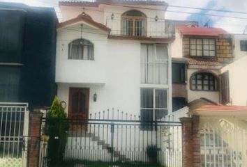 Casa en  Cerrada Del Avestruz, Las Alamedas, Ciudad López Mateos, Estado De México, México