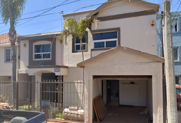 Casa en  Playas De Tijuana Sección Costa De Oro, Tijuana