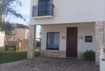 Casa en  Hacienda Valbuena En La Florida, Bosques La Florida, San Luis Potosí, México