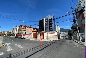 Terreno Comercial en  Leonidas Plaza Gutierrez, Quito, Ecuador