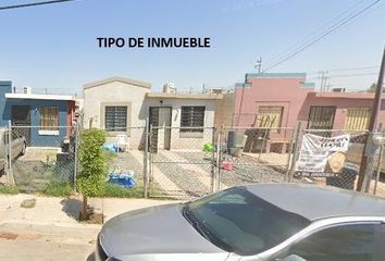 Casa en  Av. Cadaques 75, 21355 Mexicali, B.c., México