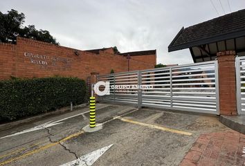 Casa en  Conjunto Residencial Rincón Del Lago, Calle 74, Bucaramanga, Santander, Colombia