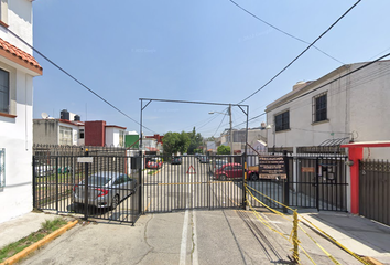 Casa en  Calle Bosques De México 12, Habitacional Jardines De Santa Monica, Tlalnepantla, Estado De México, México