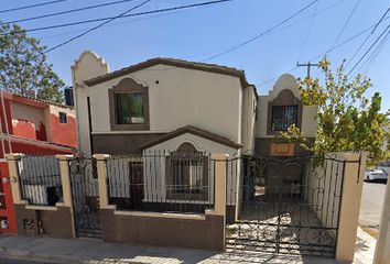 Casa en  Pino 104, El Baluarte, Saltillo, Coahuila De Zaragoza, México