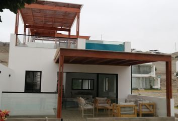 Casa en  79fg+m3 Asia, Perú