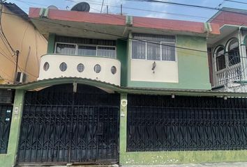 Casa en  Ciudadela La Fae, Guayaquil, Ecuador