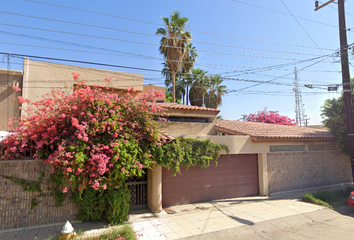 Casa en  Gran Lago De Los Osos 777, Jardines Del Lago, Mexicali, Baja California, México