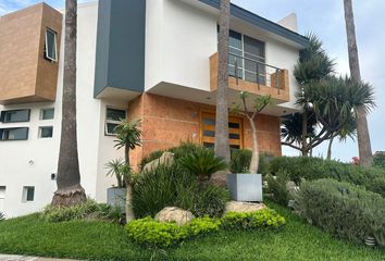 Casa en  Puerta Plata, Zapopan, Jalisco, México