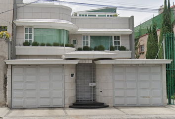 Casa en  Rtno. 10 De Nicolás León 17, Jardín Balbuena, 15900 Ciudad De México, Cdmx, México