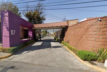 Casa en fraccionamiento en  San Jerónimo Chicahualco, Metepec