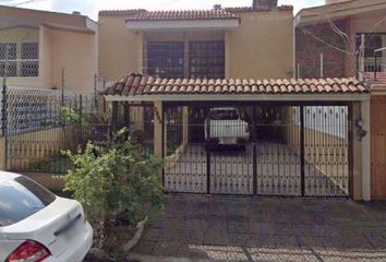 Casa en  Av Faro, Bosques De La Victoria, Guadalajara, Jalisco, México