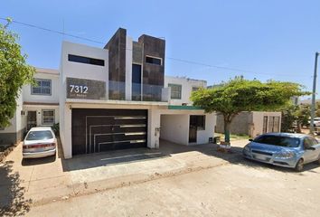 Casa en  Calle San Mateo, San Fernando, Mazatlán, Sinaloa, México