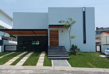 Casa en  Atlahuacan, Lomas De Cocoyoc, Morelos