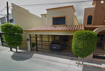 Casa en  Avenida Provincia Albacete 30, Los Portales, Hermosillo, Sonora, México