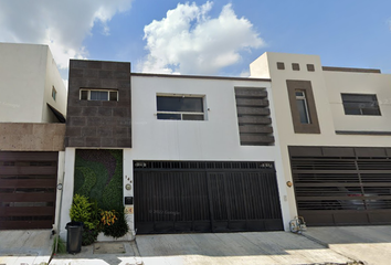 Casa en  Avenida Lince 144, Cumbres Elite 8o Sector, Monterrey, Nuevo León, México