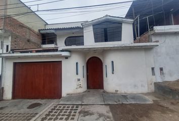 Casa en  Sechura 660, Villa María Del Triunfo, Perú