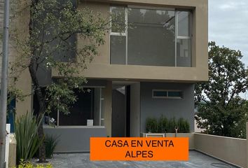 Casa en condominio en  Calle Cordillera De Los Alpes, De Las Aves, Jesús Del Monte, Morelia, Michoacán De Ocampo, 58350, Mex