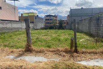 Terreno Comercial en  González Suárez S5-47 Y, Machachi 171110, Ecuador