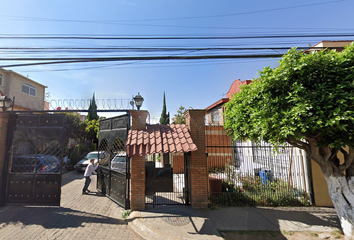 Casa en  Calle Valle Dorado 104b, Unidad San Buenaventura, San Buenaventura, Ixtapaluca, México, 56536, Mex