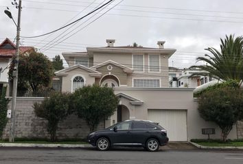 Casa en  Monteserrin Nayon, Quito, Ecuador