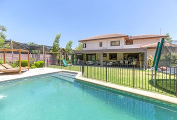 Casa en  Avenida Chamisero, Colina, Chacabuco, Metropolitana De Santiago, 9360000, Chl