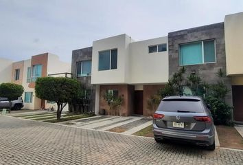 Casa en condominio en  Callejon Del Iris 258-75, Bugambilias, Zapopan, Jalisco, México