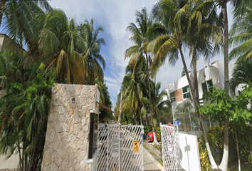 Casa en  Estrella De Mar, Playa Del Sol, Playa Del Carmen, Quintana Roo, México