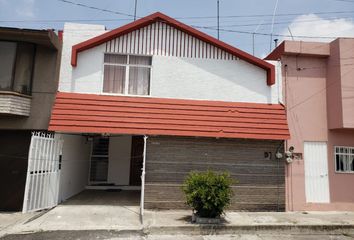 Casa en  Avenida 29 P 2301-2509, Benito Juárez, Heróica Puebla De Zaragoza, Puebla, 72410, Mex