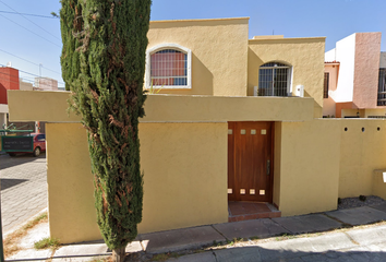 Casa en  Mauricio Garcés, La Joya, Santiago De Querétaro, Querétaro, México