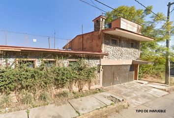 Casa en  Vía Láctea 98, Rancho Tetela, 62160 Cuernavaca, Mor., México