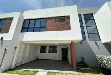 CASA EN VENTA EN PUEBLA CUAUTLANCINGO EN FRACCIONAMIENTO PRIVADO