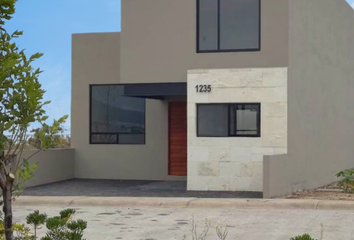 Casa en  Mirador Del Campanario, Lomas Del Marques, Santiago De Querétaro, Querétaro, México