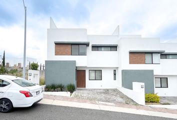 Casa en fraccionamiento en  Punta Esmeralda Corregidora, El Pueblito, Querétaro, México