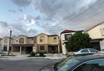 Casa en condominio en  Jardines De Toledo, Sin Nombre De Colonia 66, Guadalupe, Nuevo León, México