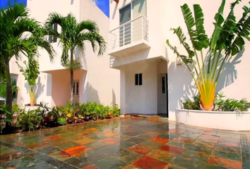 Casa en  Residencial Villa Marino, Porto Nizza, Cancún, Quintana Roo, México