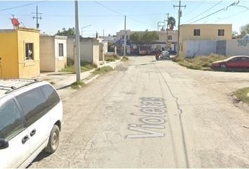 Casa en  Violetas, Cadereyta Jiménez, Nuevo León, México