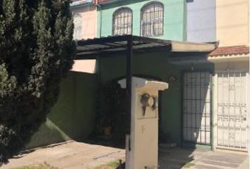 Casa en  Paseo De Las Haciendas 21, Mz 023, Conj U Los Sauces Iv, Sauces, Estado De México, México