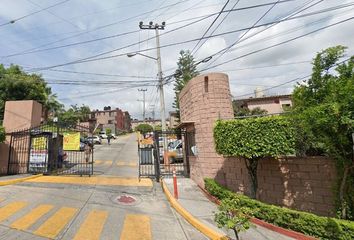 Casa en  P.º Araucaria 23, Arboleda Chipitlan, 62076 Cuernavaca, Mor., México