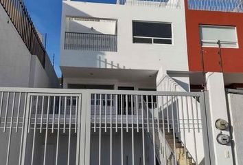 Casa en  Sendero Del Reflejo, Milenio Iii, Santiago De Querétaro, Querétaro, México