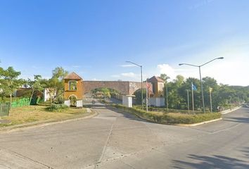 Casa en condominio en  Fincamex - Las Fincas Residencial, Halliburton, Poza Rica De Hidalgo, Veracruz, México