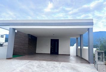 Casa en  Fracc. Alamosur, Alamo Sur, Santiago, Nuevo León, México