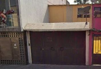 Casa en  Elvira Vargas 246, Coapa, Culhuacan Ctm Ix B, 04909 Ciudad De México, Ciudad De México, México