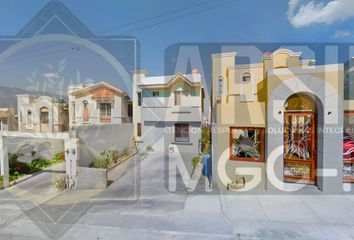 Casa en  Fraccionamiento Golfo De Tehuantepec, Lomas Del Poniente, Santa Catarina, Nuevo León, México